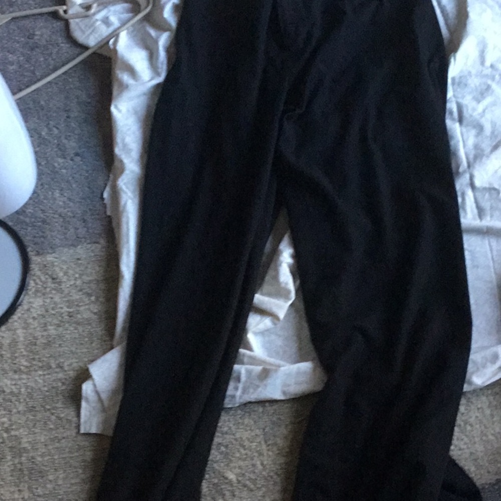 Women’s Nine West black pants, size 6